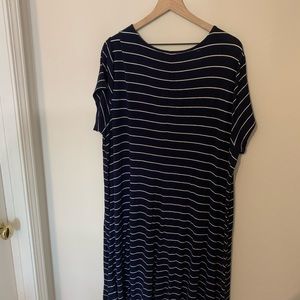 Old Navy Short Sleeve Midi Dress